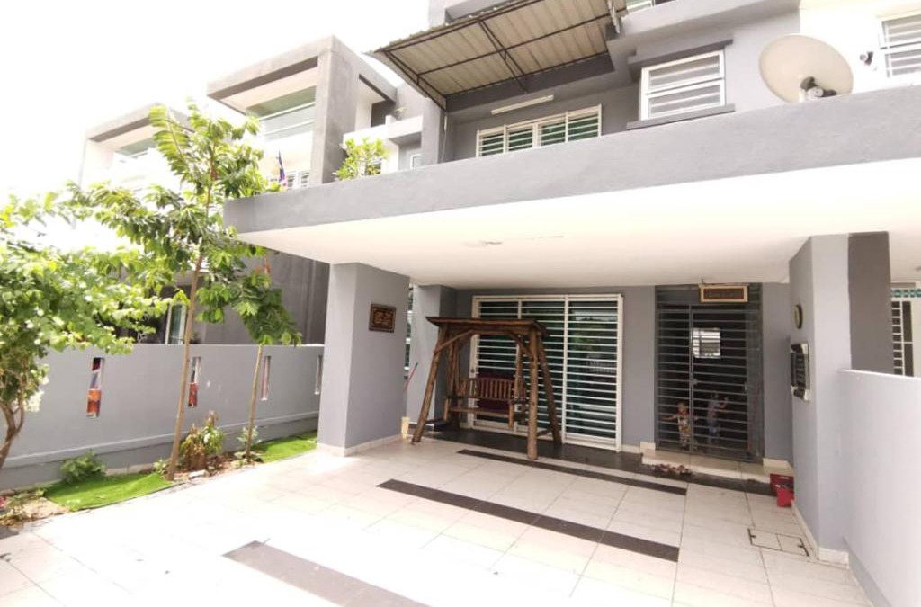 Semenyih House | Tiara Homestay - for Malay only