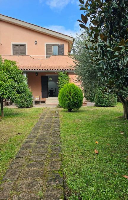 Lake Bracciano Villa | Tiber Domus Trevignano