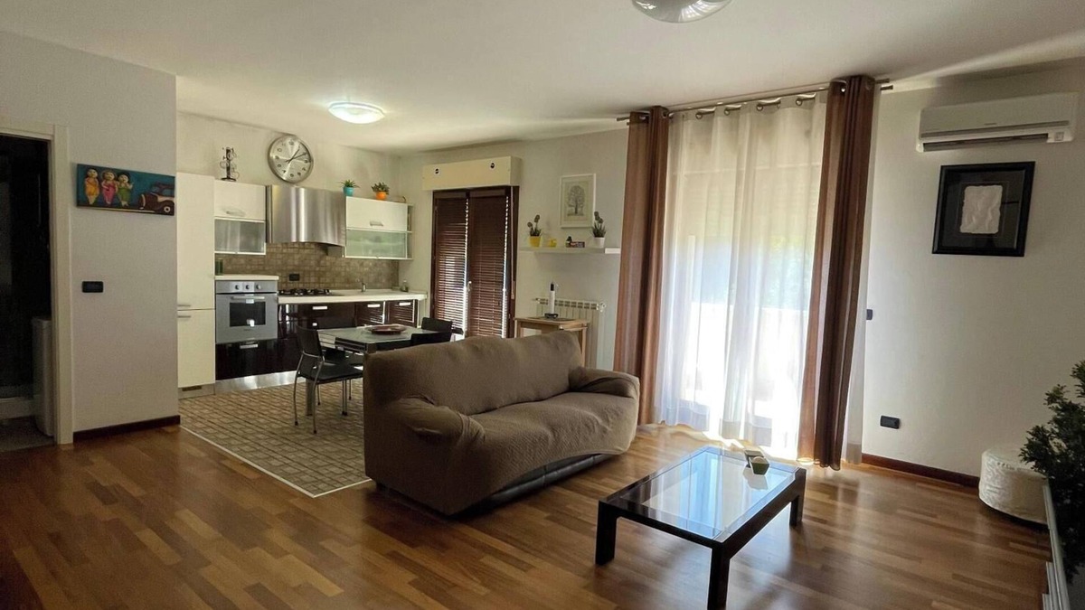 Pescara Apartment | Tiburtina 296