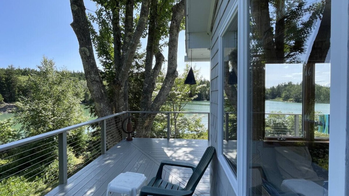 Vinalhaven House | Tidal View House on Calderwoods Neck