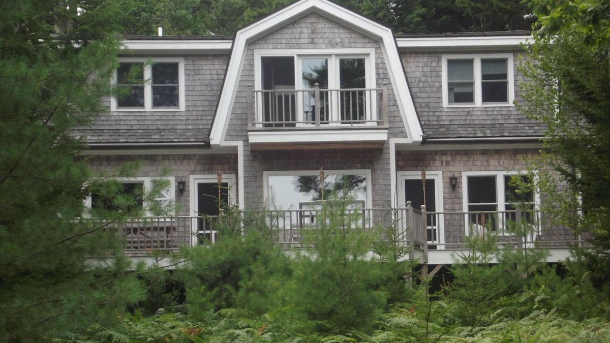 Blue Hill House | Tide, Time and Lobsters in Blue Hill, Maine
