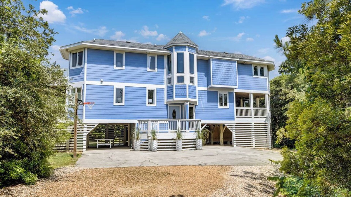 Whalehead Beach House | Tide Together | 880 ft to the beach