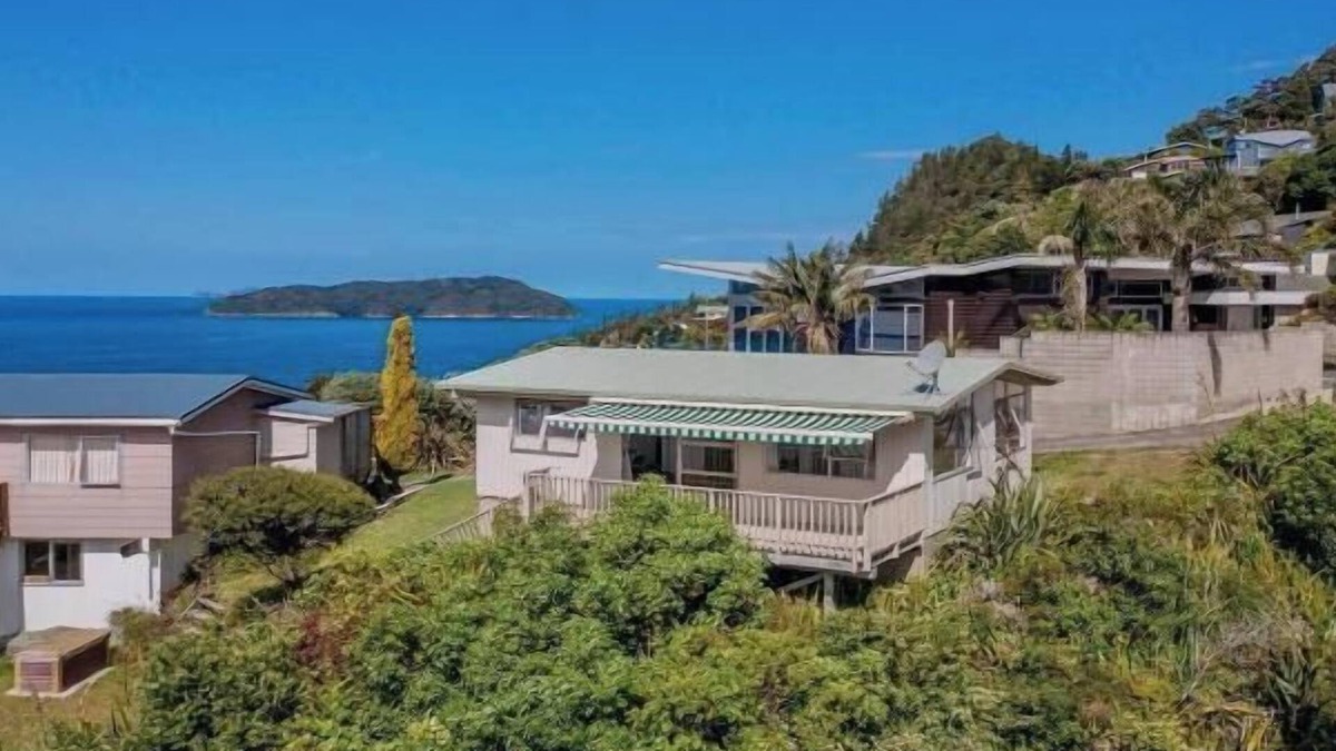Tairua Cottage | Tideview Cottage - Tairua