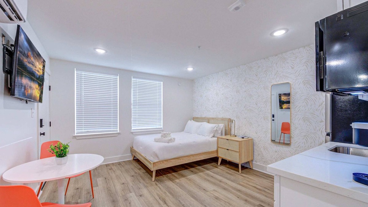 Galveston Apartment | Tiger Motel Studio Apartment