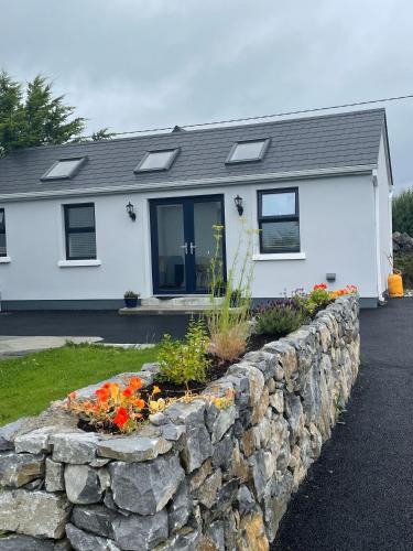 Kinvara Apartment | Tigh Noor - Escape to Kinvara by the sea!