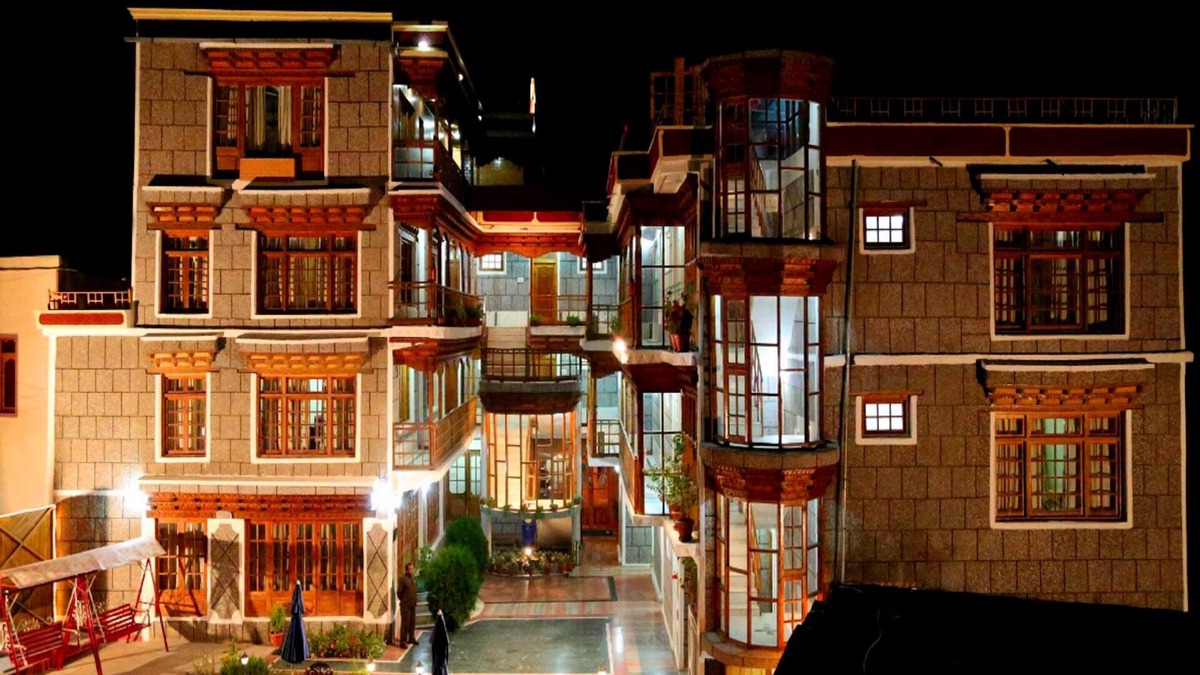 Leh Hotel | TIH Hotel Royal Palace