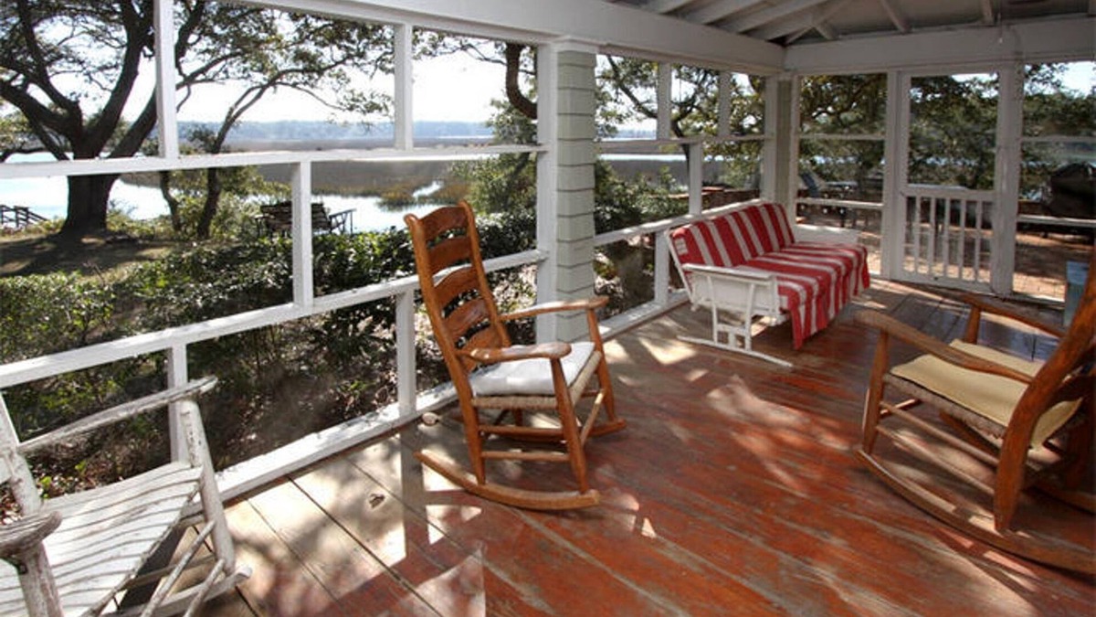 North Myrtle Beach Cabin | Tilghman-Boyce Cottage - Get Back to Nature - Private Beach - Overlooks the Marsh