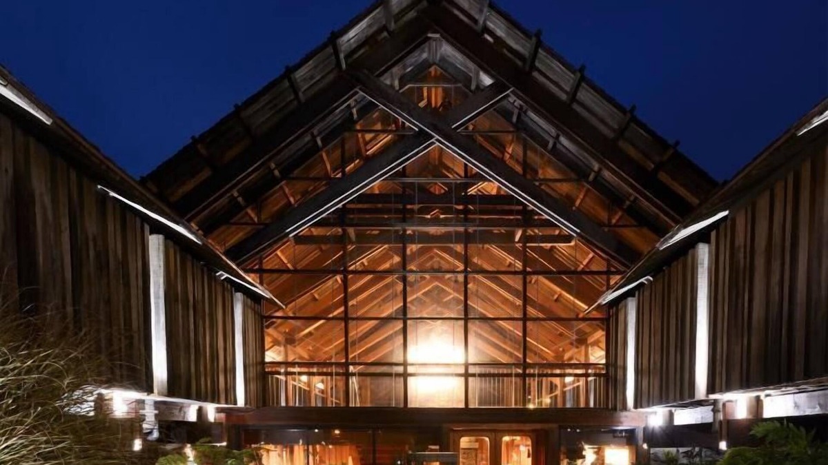 Timber Cove Hotel | Timber Cove Resort