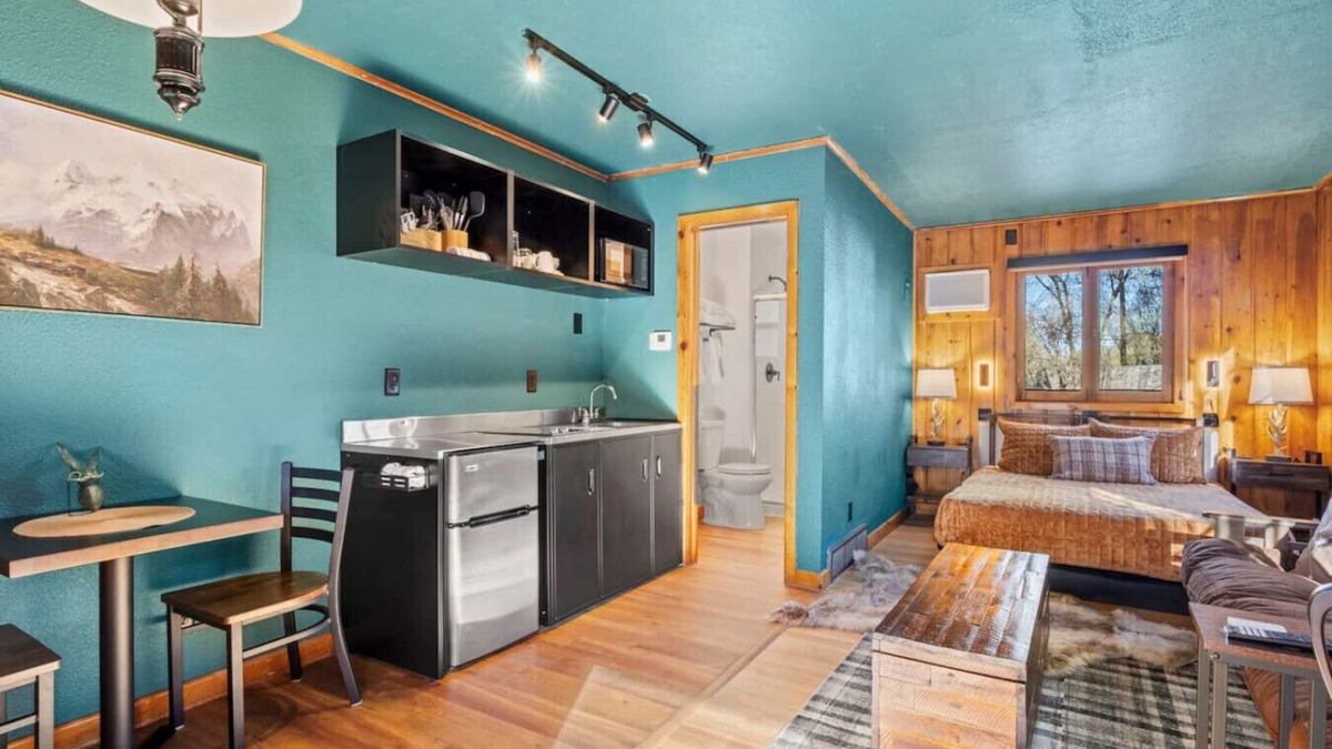 Colorado Springs Cabin | Timber Lodge Cabin #29