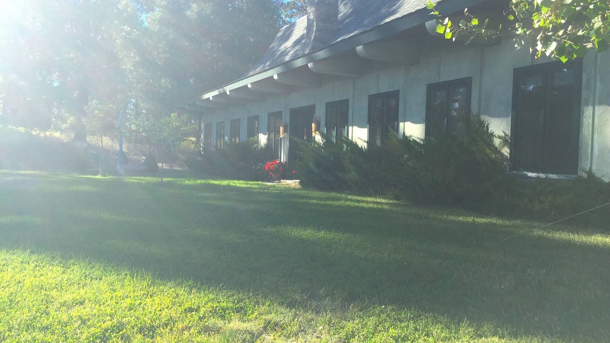 Bigfork House | Timeless architecture, on 20 rolling acres, just minutes from Bigfork village.