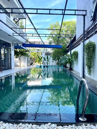Dien Ban House | Tin Villa for rent