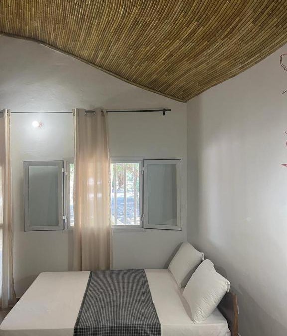 Point E House | Tindala