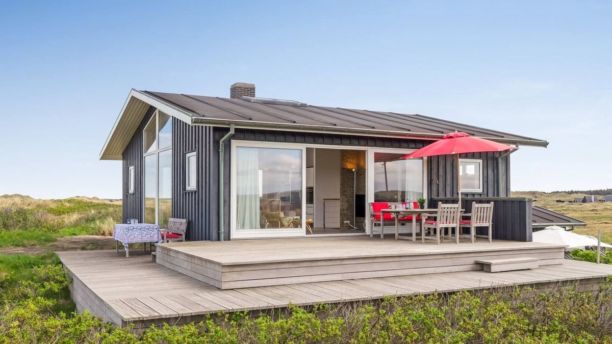 Rødhus House | "Tinea" - 50m from the sea by Interhome