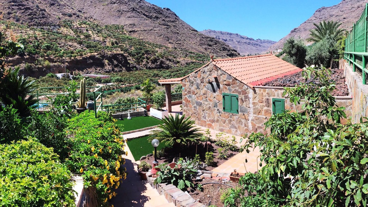 Mogan House | TINO HOUSE - FOR 5 PEOPLE- SWIMMING POOL