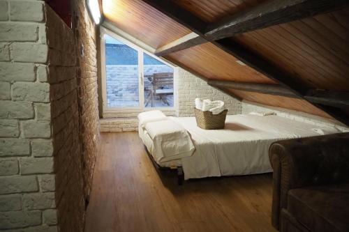 La Linea de la Concepcion Apartment | Tiny apartment touching Gibraltar