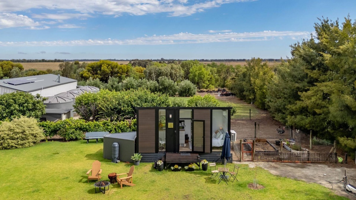 Lake Charm House | Tiny Charm by Tiny Away