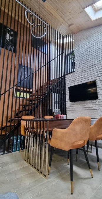 Busteni House | Tiny Dream House