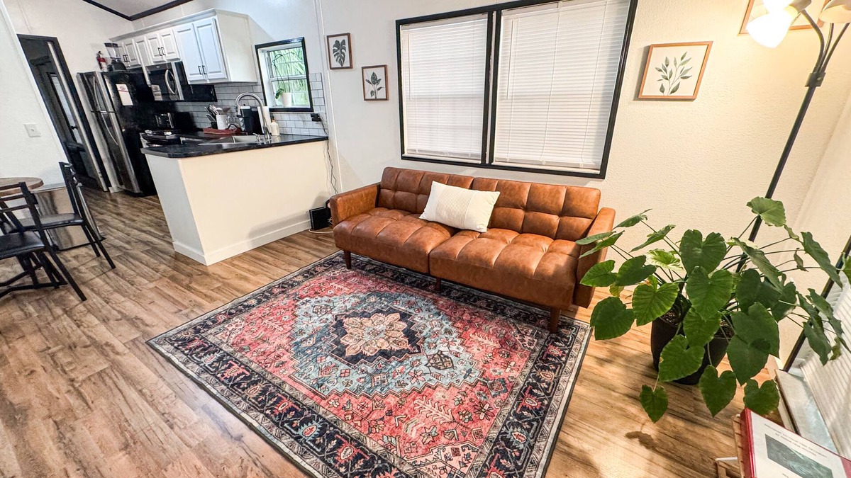 Palmetto Apartment | Tiny Getaway