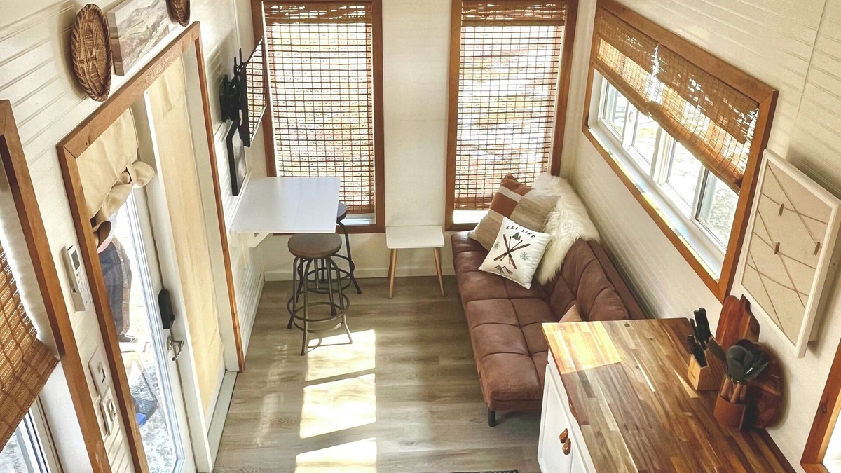 Valley Hi RV Rental | Tiny House - Big Fun!