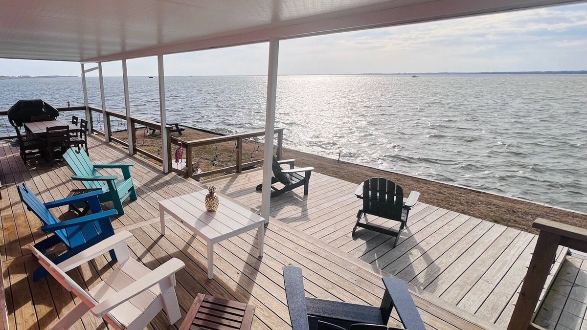 Sandbridge House | Tiny House on Sunset Point - Back Bay