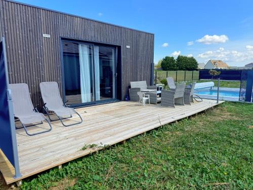 Vasselay Other | Tiny house - piscine et vélos