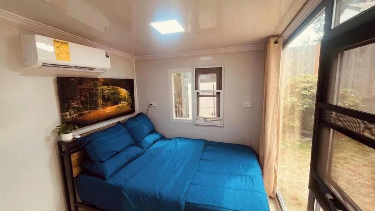 Edmonds Cabin | Tiny Oasis with all the amenities!