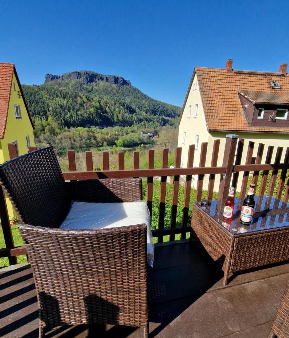 Konigstein an der Elbe House | Tinyroom mit Ausblick