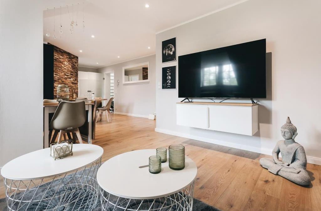 Innere Neustadt Apartment | TIP! Toplage in Dresden! Moderne 100 qm Ferienwohnung für Familien und kleine Gruppen