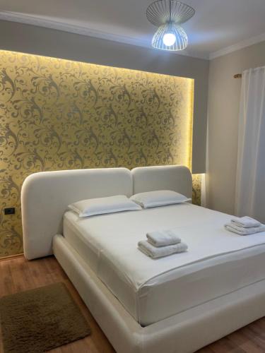 Tirana Apartment | Tirana Sunny Bliss Villa