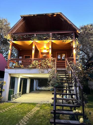 Rakamaz House | Tisza-Parti Rönkház Tokaj