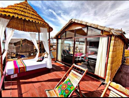 Puno House | Titicaca uros floating lodge