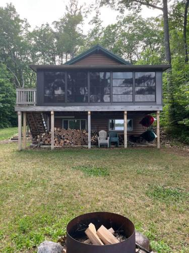 Lac du Flambeau House | TnT Cabin on Plummer Lake