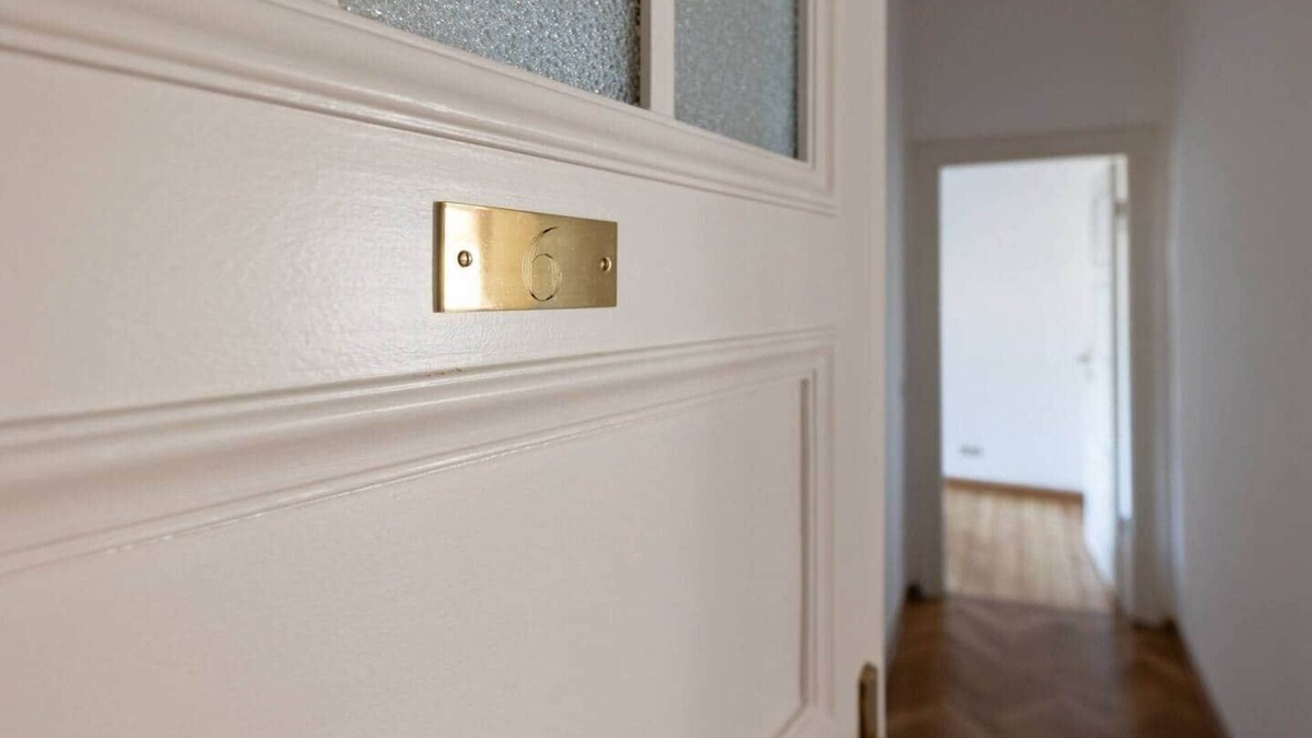 Stendal House | To complete