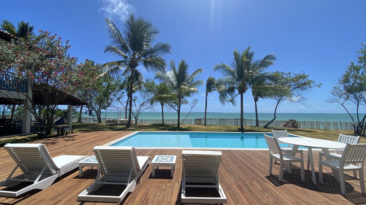 Tatuamunha House | Toca do Tatu - Charming house standing on the sand