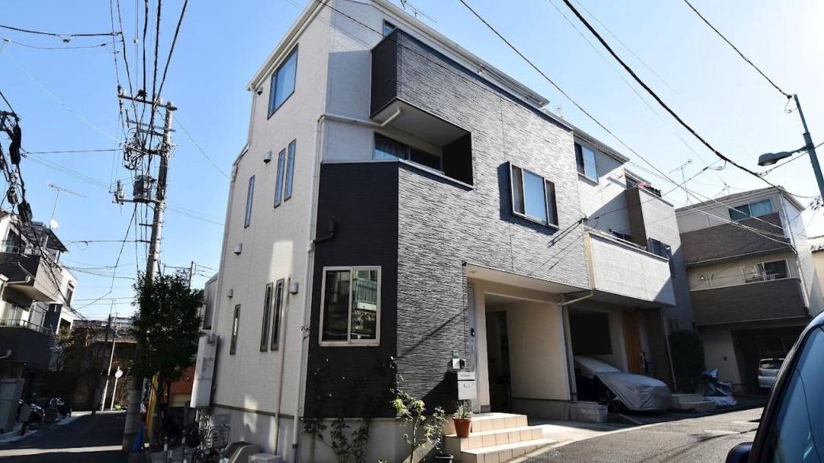 Toshima House | Tokyo Center Ikebukuro Family villa quiet 4BR group stay & parking near JR