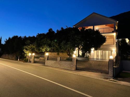 Brist Apartment | Tole Villa Podaca 2 with heated Pool