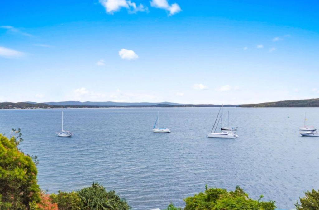 Marks Point House | Tommys Lakehouse