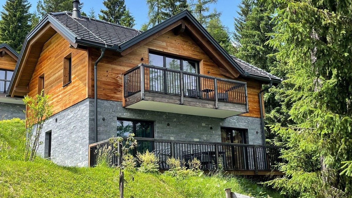 Albeck House | Tomtegl-Bergchalet No.7 mit Privatsauna, Infinitypool, Kamin, Fitnessraum, 1500m Seehöhe