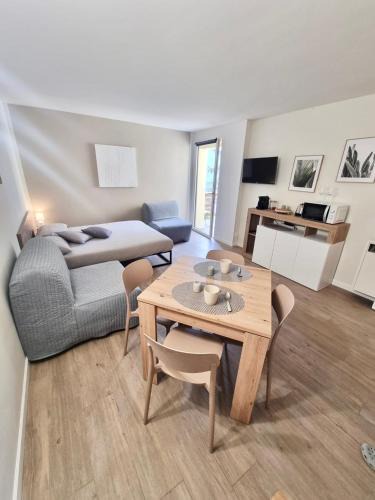 Passo del Tonale Apartment | Tonale Ski-in AlpView Studio
