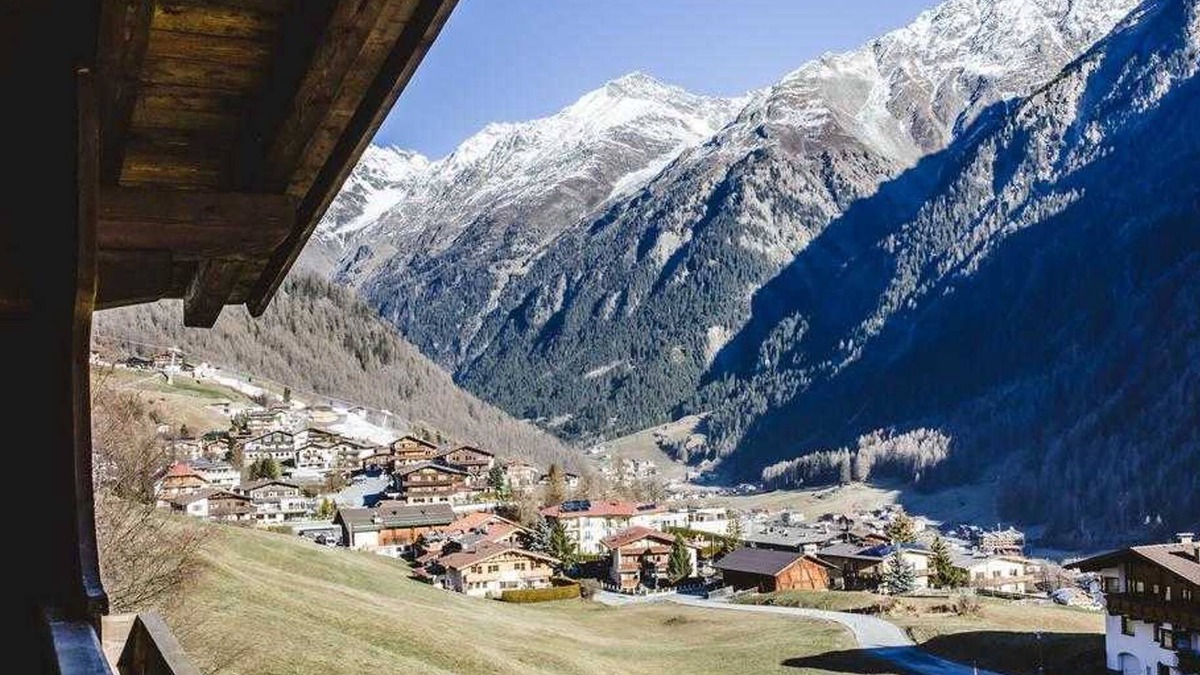 Soelden Apartment | Top 4 - Apartment Right on the Slopes With Free Wifi and top Modern Furnishings - A Casa Juwel Sölden, ski in & ski out