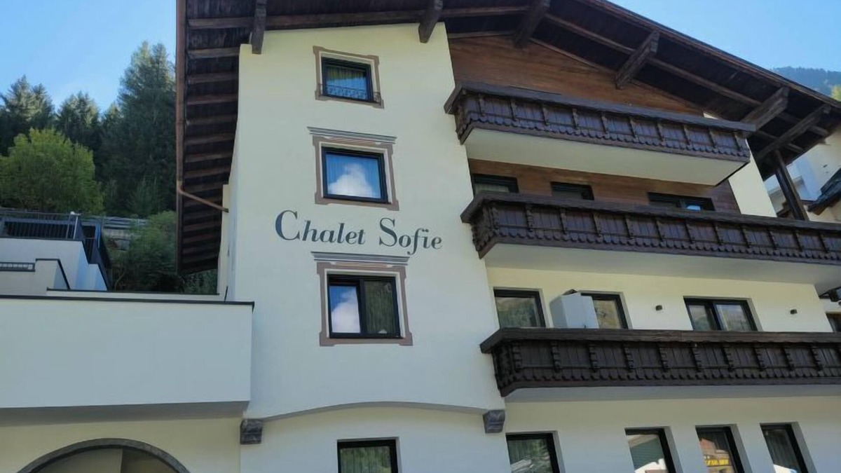 Ischgl Apartment | Top 6 (Panorama) by Interhome