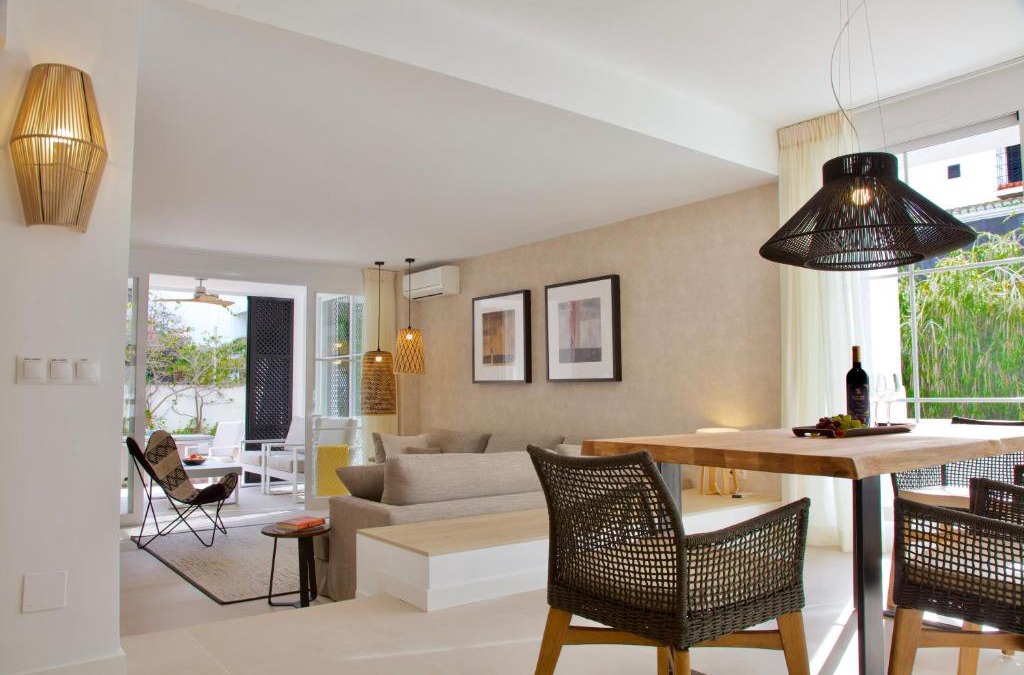 Nikki Beach Apartment | Top Apartment in Los Jardines de las Golondrinas