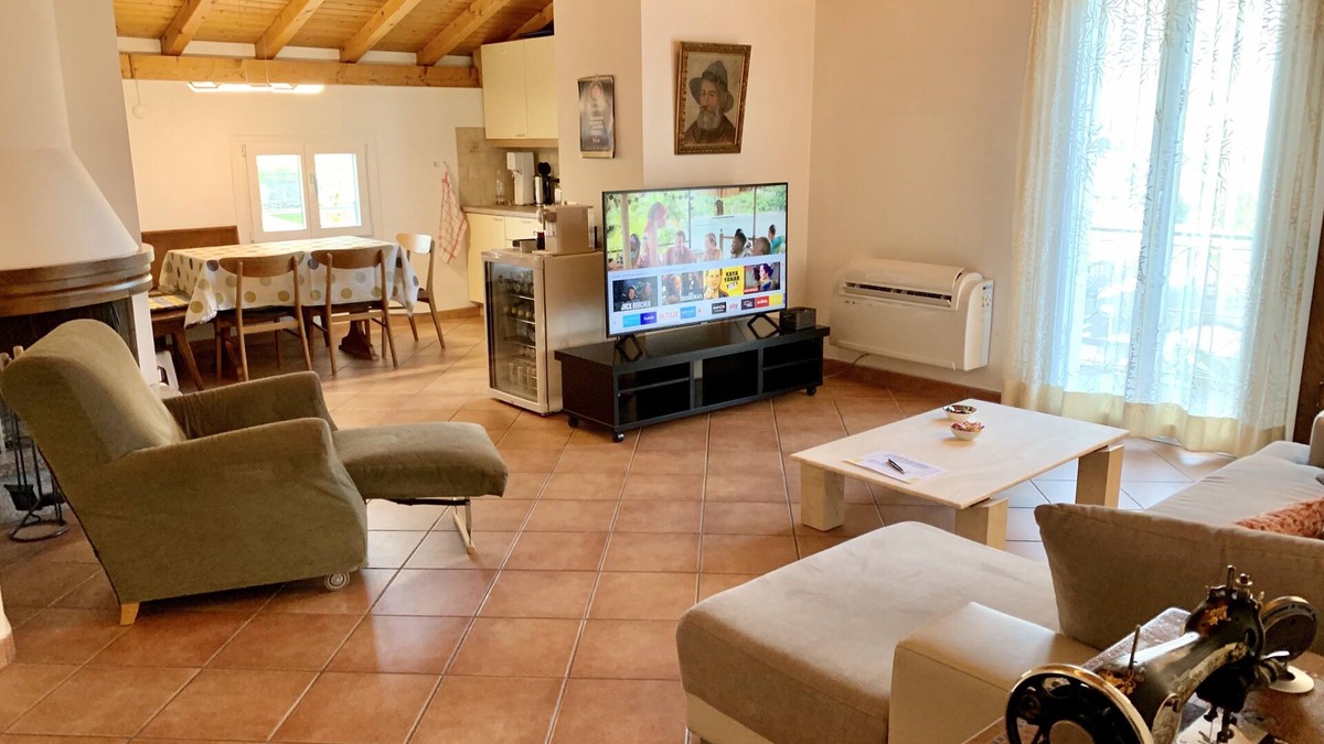 Comano Condo | Top Ferienwohnung - Ticino Lugano (Comano)