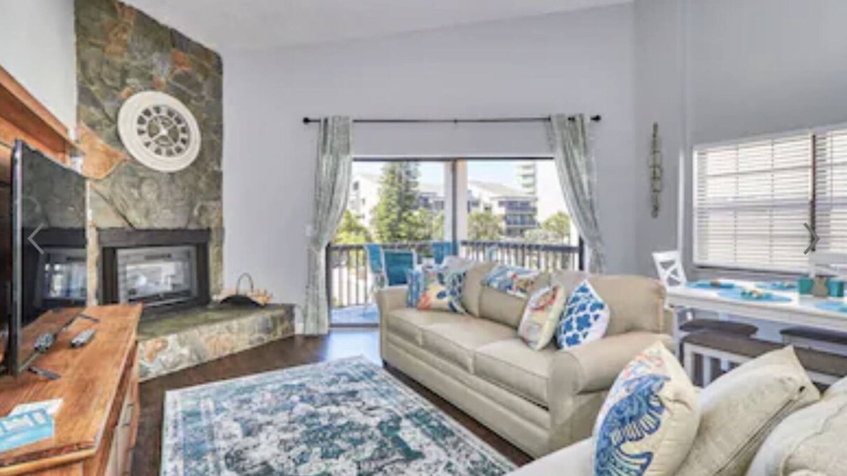 Indian Shores Condo | Top floor beach condo with gulf & inter-coastal views!