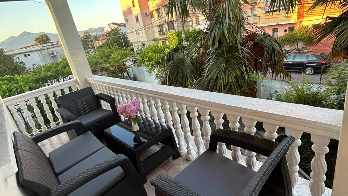 Shkoder Villa | Top Guest House