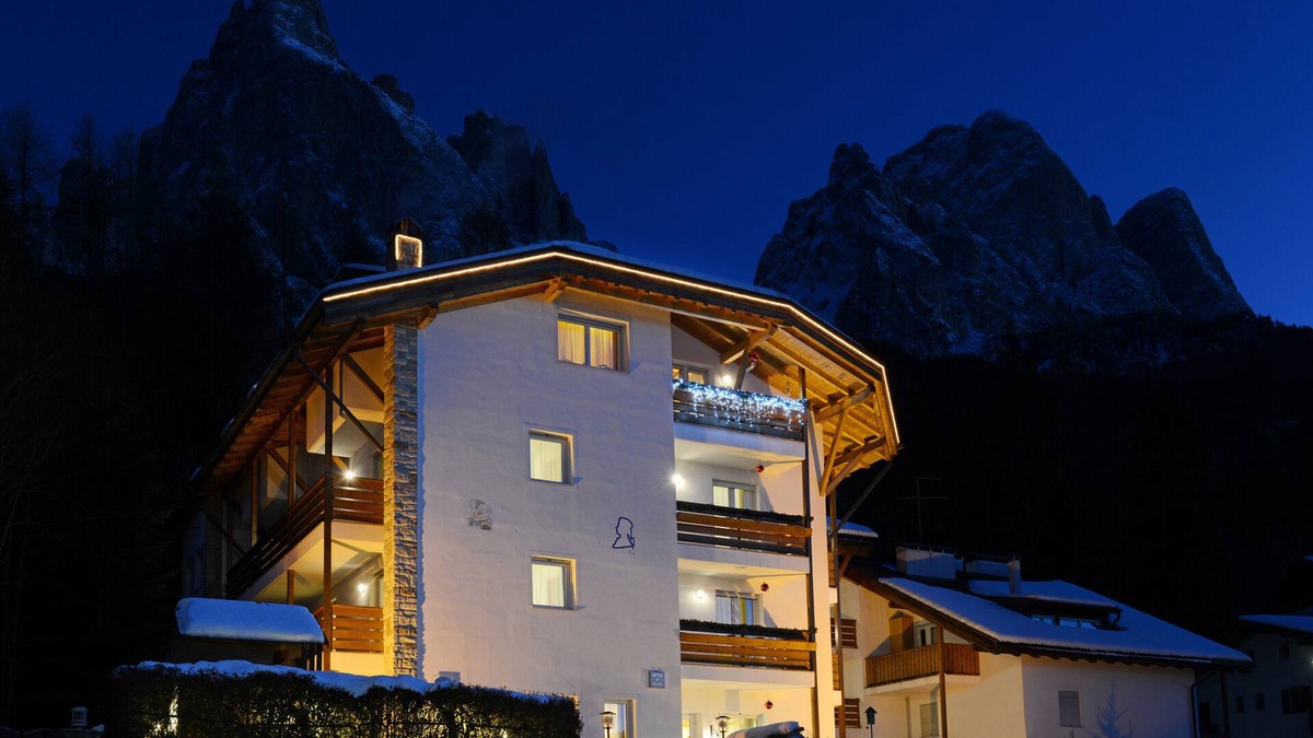 Siusi Apartment | Top Located Alpin-Residence Amadeus* Luxury Alpine GEM for 5 Pax