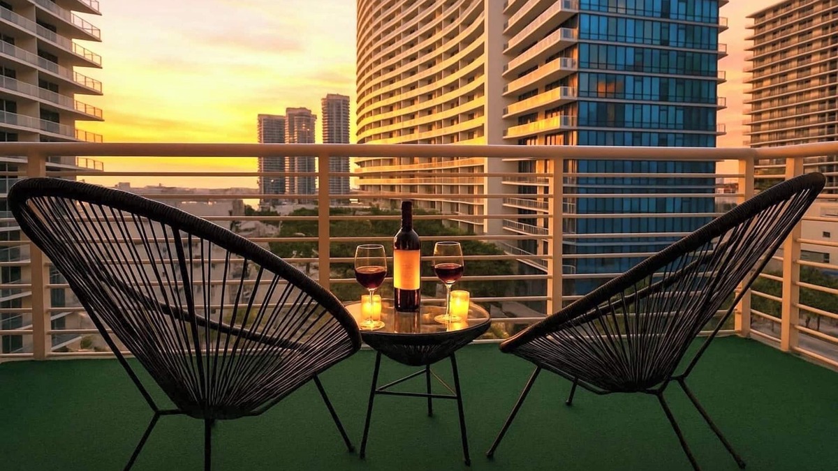 Midtown House | Top Miami Location! Rooftop Pool+BBQ+Golf+Parking