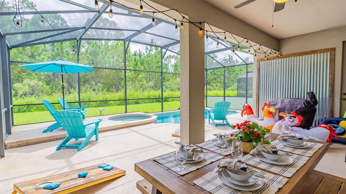 Trafalgar Village House | TOP RATED Resort Villa ♥Disney-Themed Rooms ♥ARCADE Game Room ♥ Private Pool/Spa