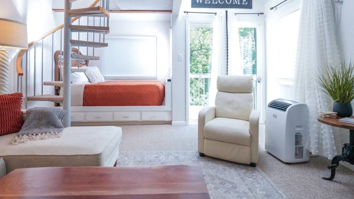 Claysburg Apartment | Top (third) floor loft condo. Full resort access.