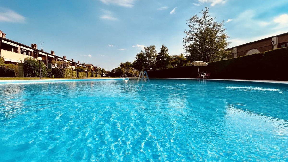 Lugana Resort | Topazio Apartment - Vista piscina a 150m dal Lago